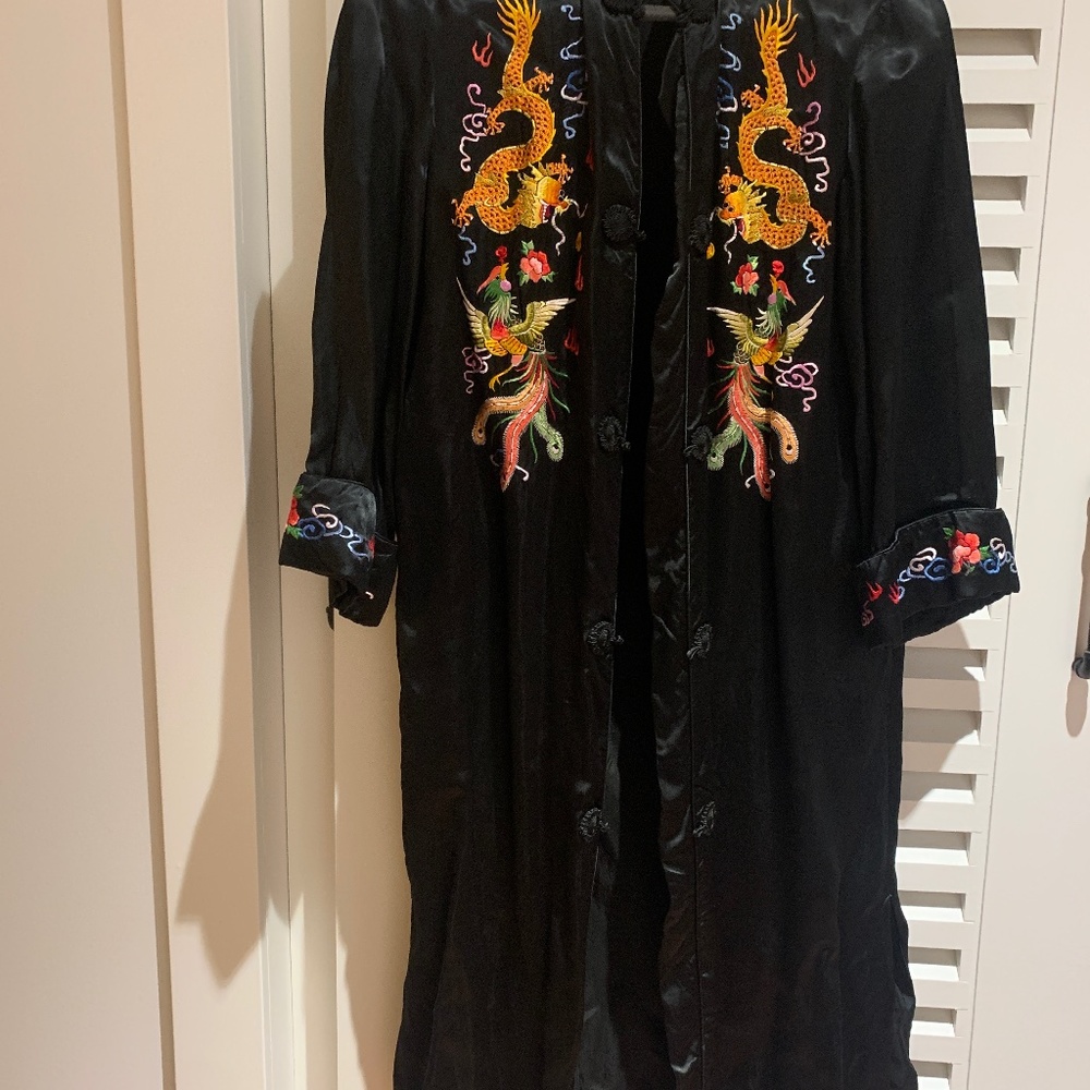 Long Chinese silk robe